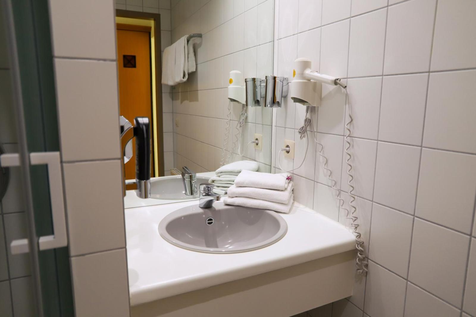 Hotel Am Suedtor Backnang Extérieur photo
