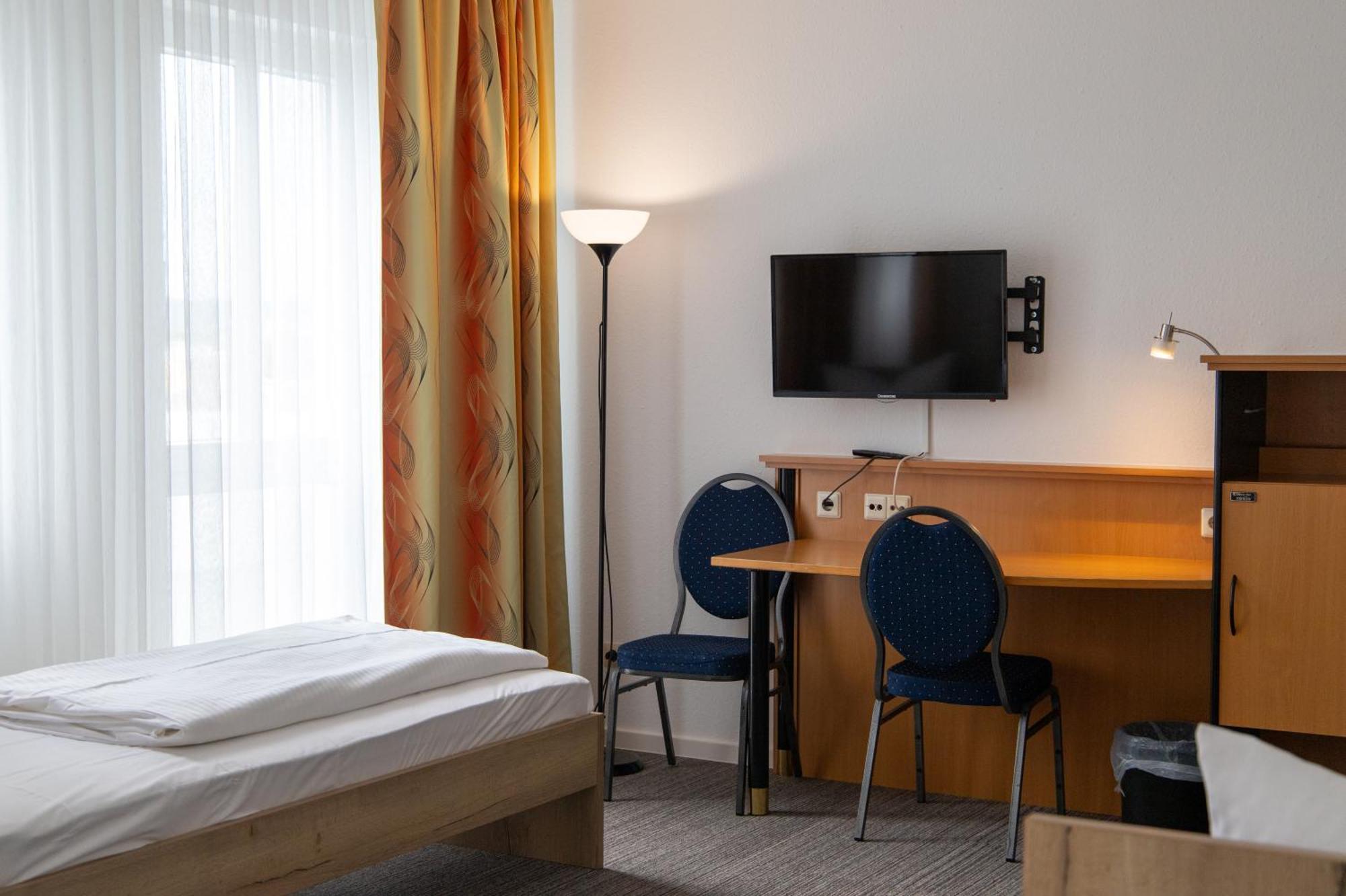 Hotel Am Suedtor Backnang Extérieur photo