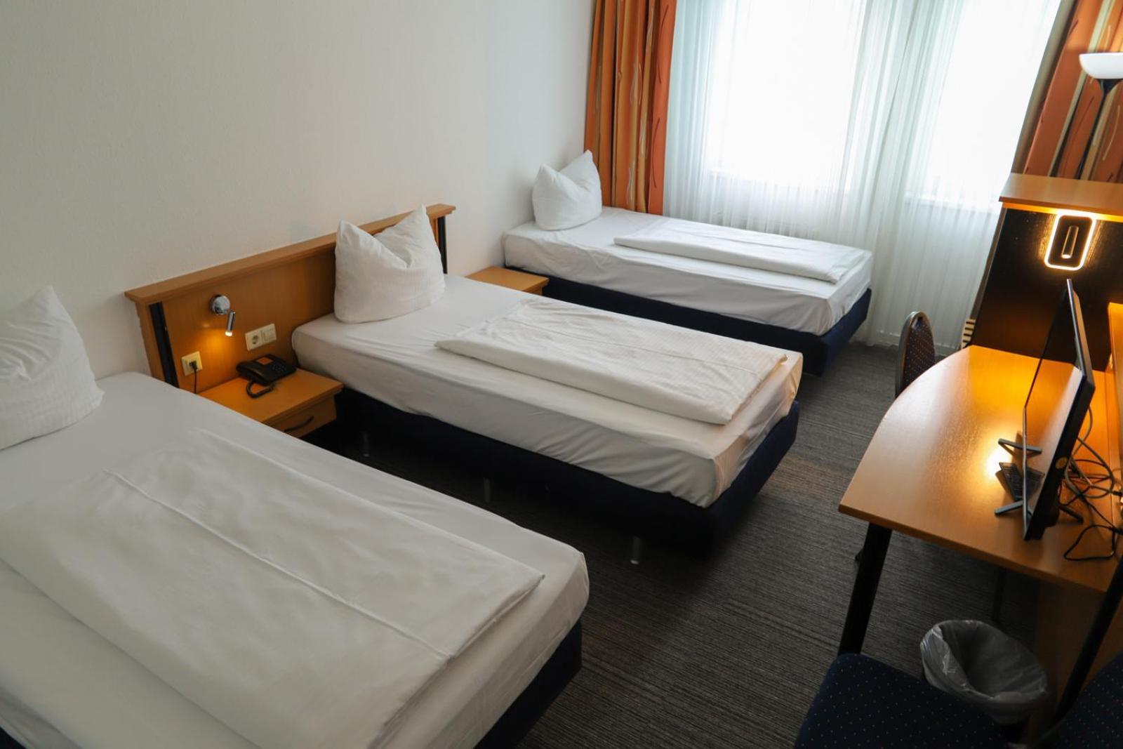 Hotel Am Suedtor Backnang Extérieur photo