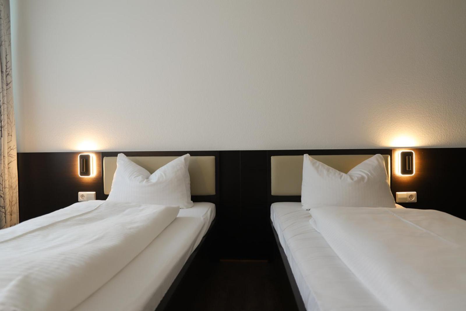 Hotel Am Suedtor Backnang Extérieur photo