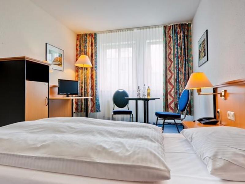 Hotel Am Suedtor Backnang Extérieur photo